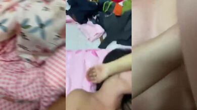 漂亮少妇被操哭了 这是被迫强上吗 眼神里满是倔强和不该心